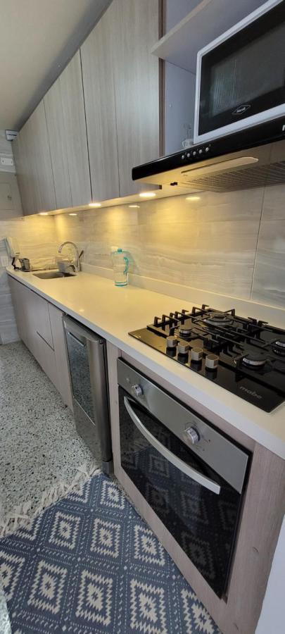 Coral Location Hotel *